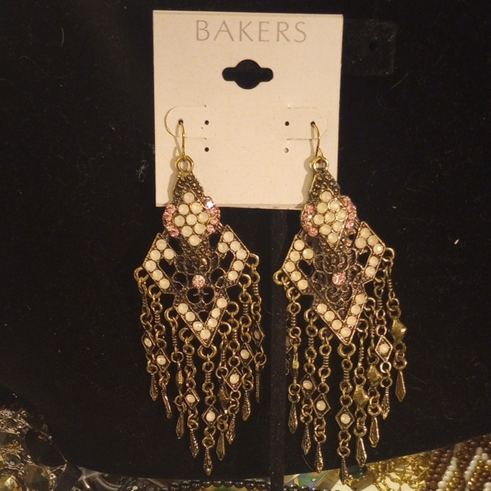 Bakers Antiqued Gold Tone, Pink Dangle Earrings Hook Earrings.